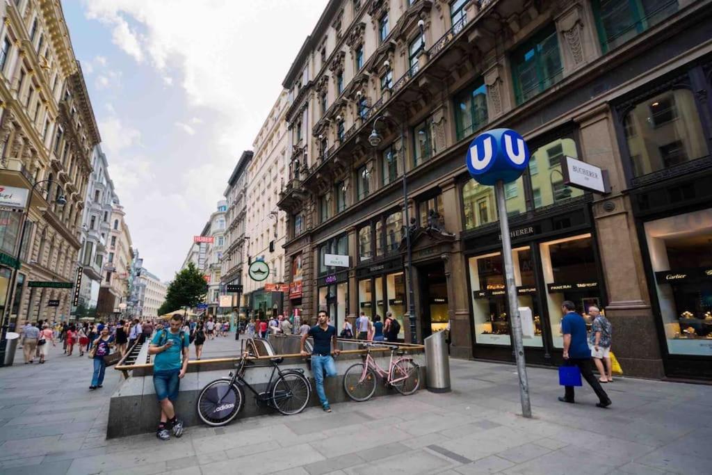 Design Apartment In The Centre Of Vienna Exterior photo